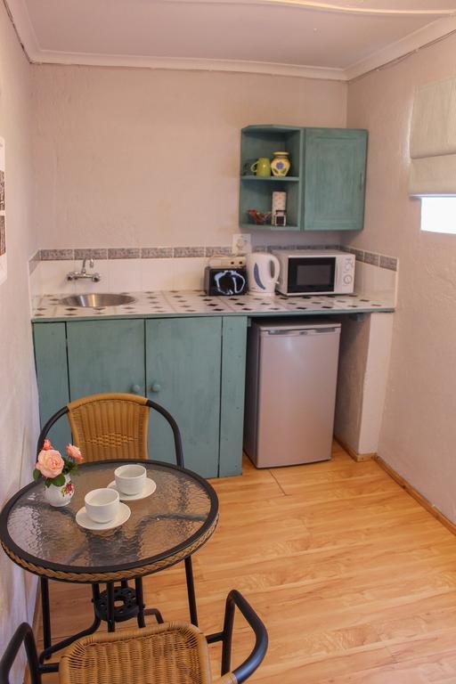 Carmel Villa B&B Or Self-Catering Calvinia Quarto foto